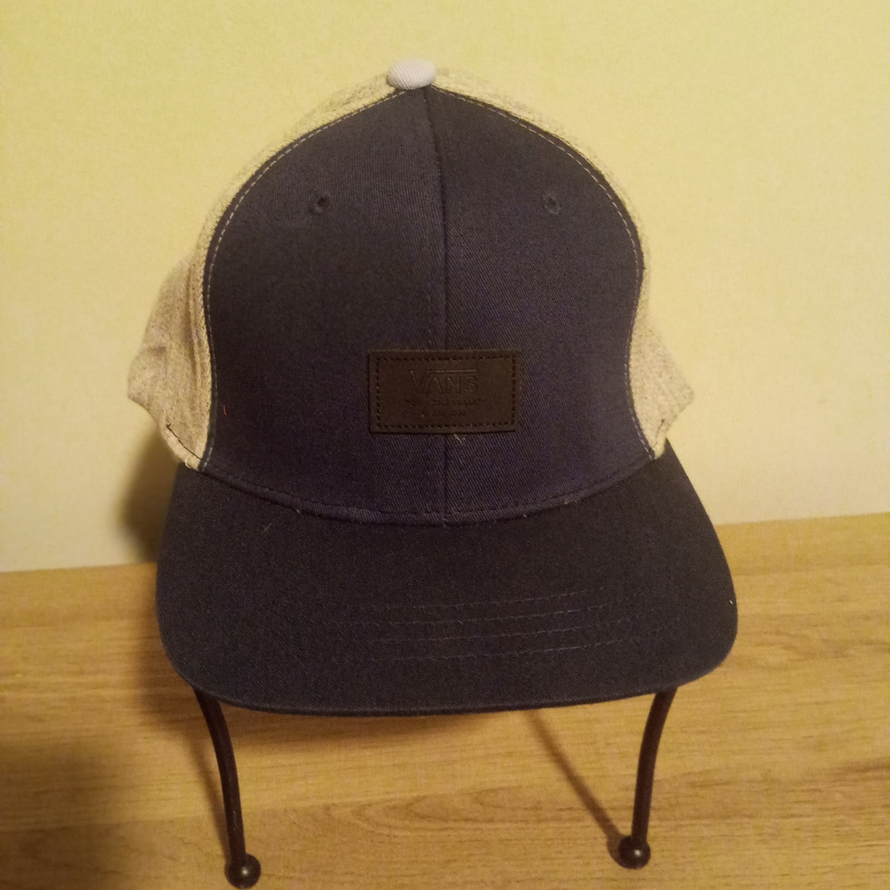 Vans Off The Wall Two-Tone Baseball Trucker-Style Cap ~ Free Shipping! ☆
